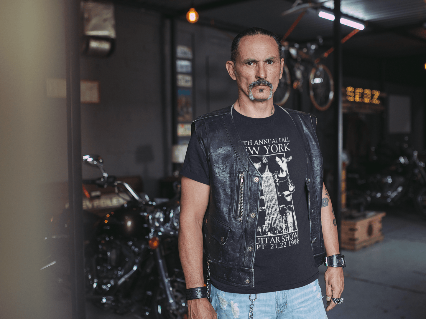 New York Guitar Show T Shirt / 1996 / Original Art / Hand Screen Printed / Gift T-Shirts rockviewtees.com